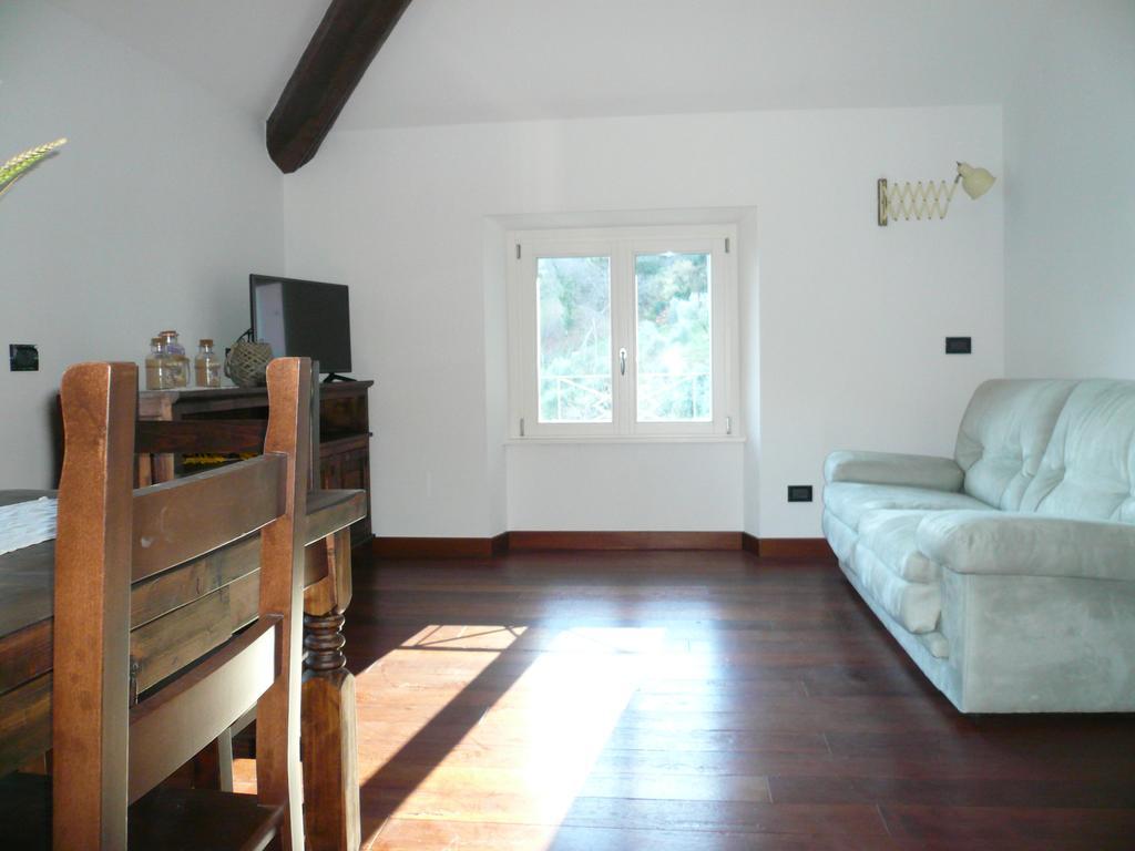 Casa Beatrice Apartment Oliveto Lario Cameră foto